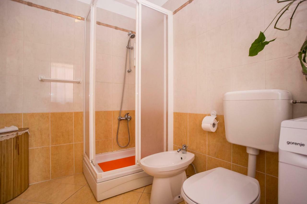 Apartment Beba Rovinj Luaran gambar